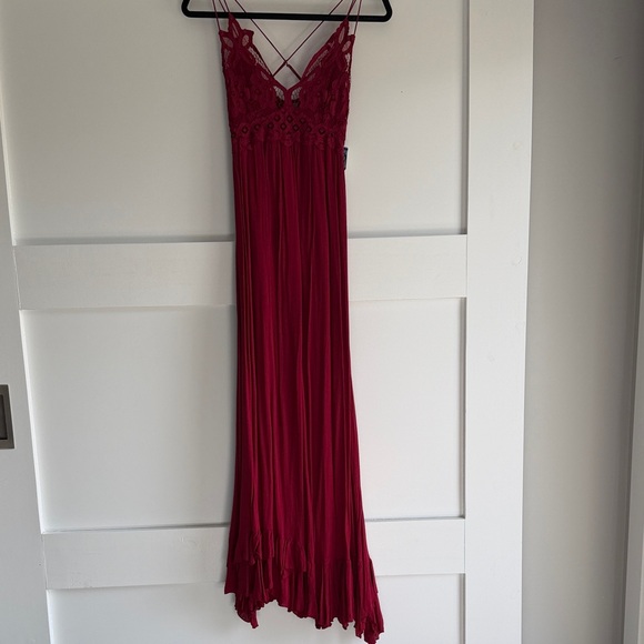 Free People Dresses & Skirts - Free People Cranberry Lace Maxi Dress with Spaghetti Straps